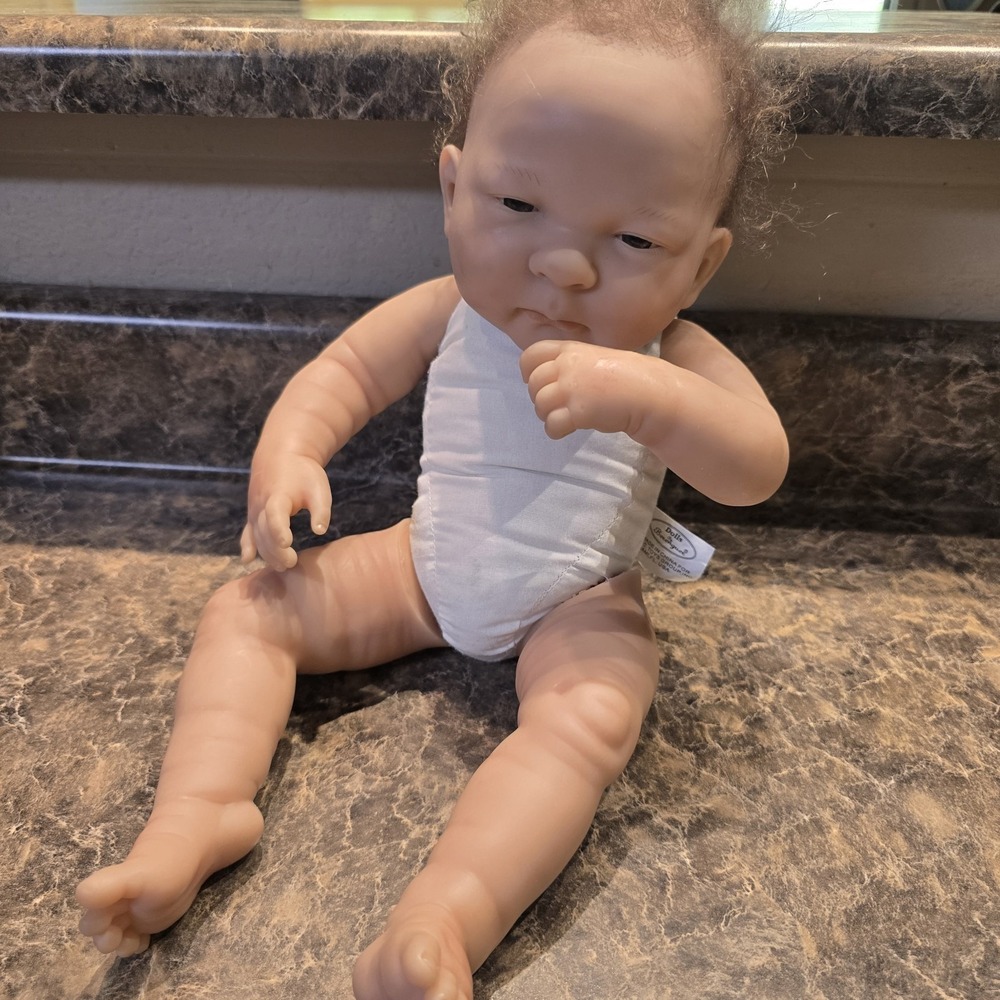 17" Reborn Berenguer Baby Doll Weighted With Cloth Body Around 3.2 Lbs 03-05 - Picture 2 of 14